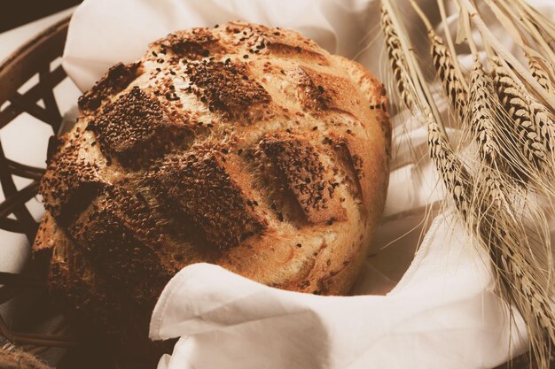 delicioso pão assado estético natural