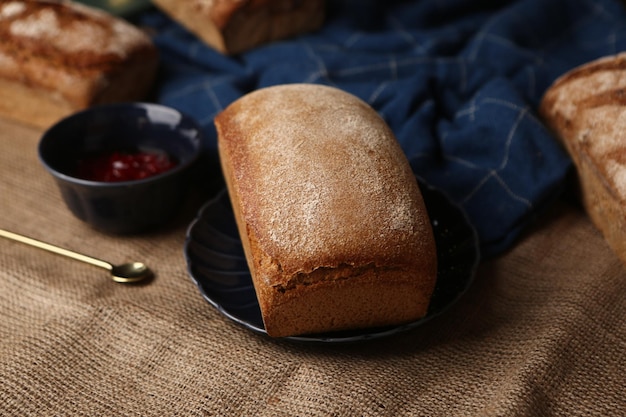 Delicioso pão assado estético natural