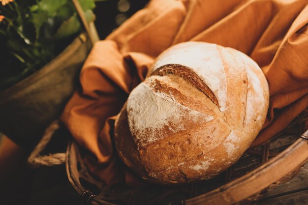 delicioso pão assado estético natural