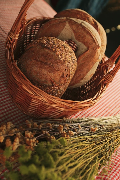 delicioso pão assado estético natural