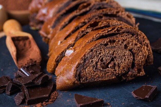 Delicioso pão de chocolate caseiro