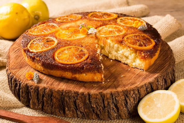 delicioso pastel de limón casero.