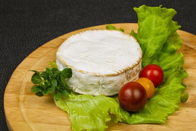 Delicioso queso camembert