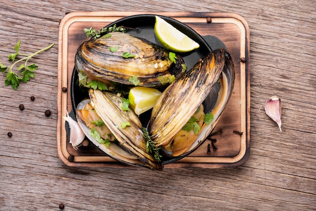 Deliciosos mejillones de mariscos