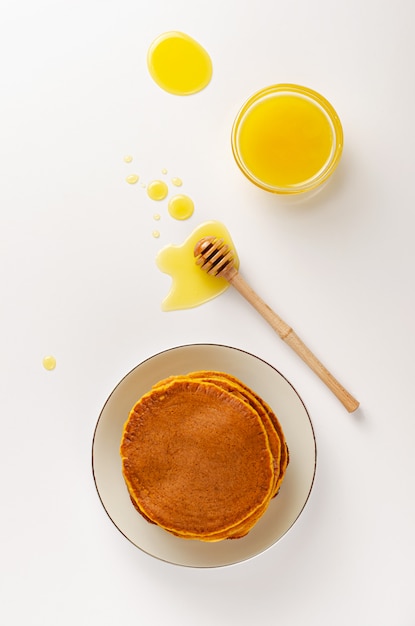 Deliciosos panqueques caseros con harina de avena