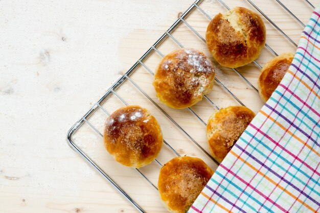 Foto deliciosos pasteles caseros