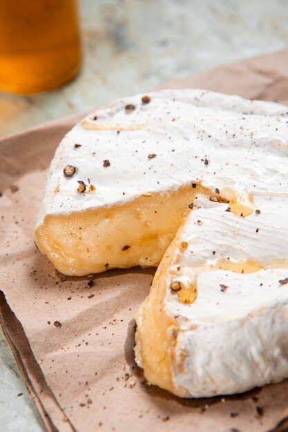 Deliciosos petiscos de queijo derretido