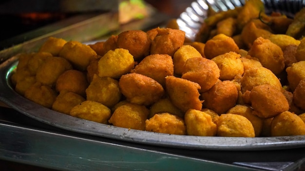 Demasiados dal pakoras juntos