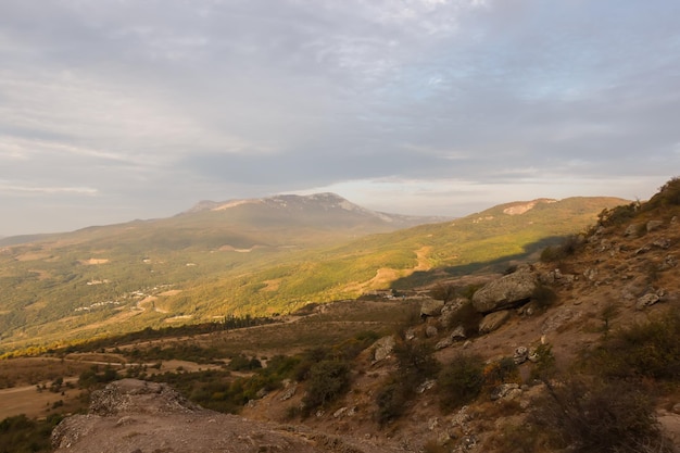 Demerdzhi-Gebirge Blick auf das Tal