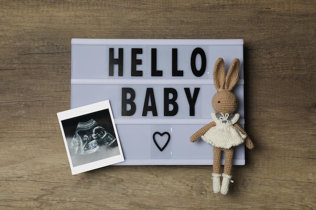 Foto demnächst babykonzept mit brieftafel