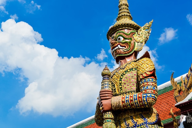 Demon Guardian en el gran palacio de Bangkok.