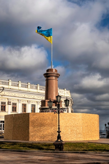 Demontage Denkmal für Katharina die Große in Odessa, Ukraine