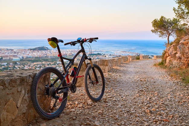 Denia Alicante aus Montgo mit MTB