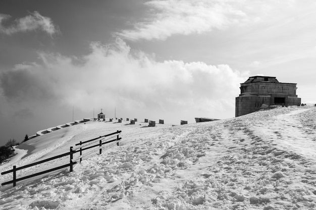 Denkmal des ersten Weltkrieges, italienische Alpen, Berg Grappa.