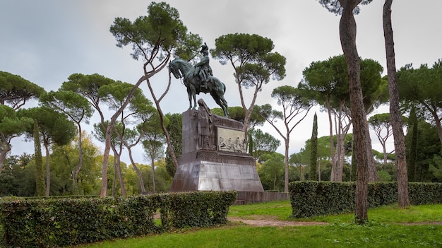 Denkmal für König Umberto I. im Park der Villa Borghese, Rom