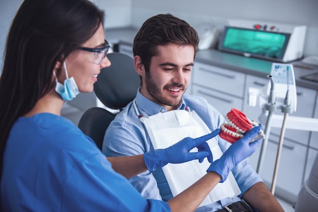 En el dentista.