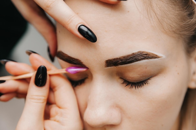 Depilación de cejas para mujer corrección de cejas depilación de cejas