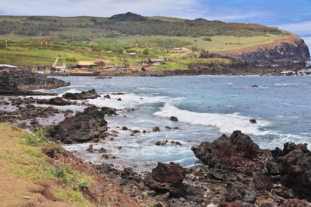 Der Blick auf den Pazifischen Ozean in Rapa Nui Osterinsel von Chile