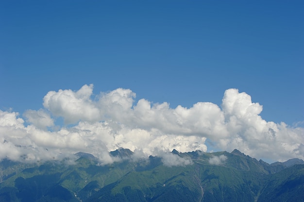 Der Kaukasus in der Nähe von Rosa Khutor, Sotschi, Russland