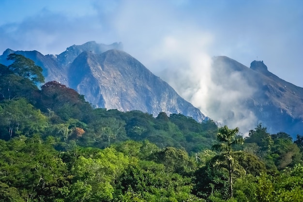 Der majestätische Vulkan Gunung Sibayak