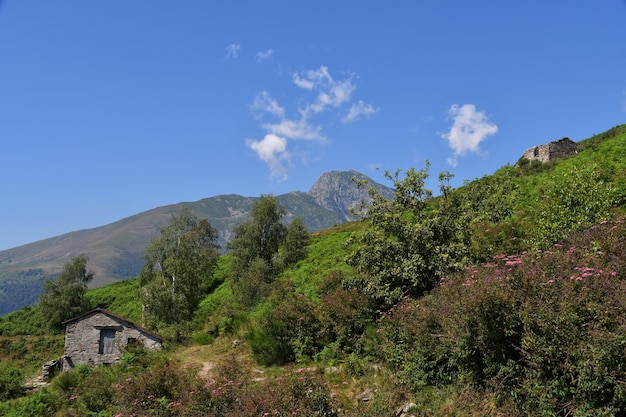 Der Monte Mucronemontagna symbolisiert Biellese