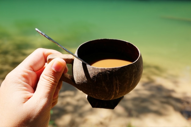 Der Morgenkaffee im Glas