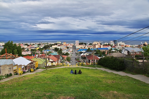 Der Panoramablick von Punta Arenas in Patagonien, Chile