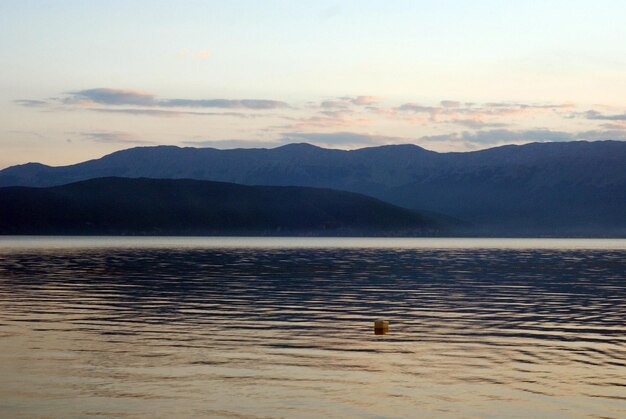 Der Prespa-See in Mazedonien