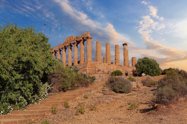 Der Tempel von Juno im Tal der Tempel von Agrigento, Sizilien