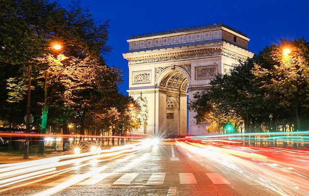 Der Triumphbogen am Abend Paris Frankreich