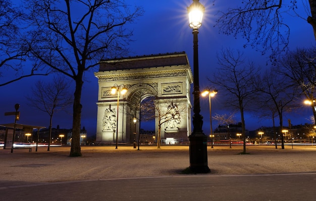 Der Triumphbogen am Abend Paris Frankreich