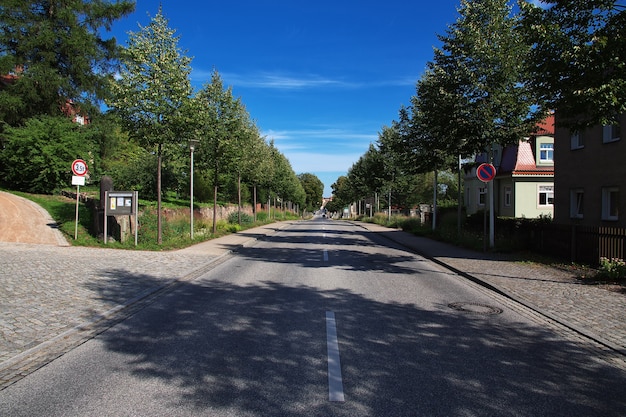 Der Weg zum Schloss Moritzburg in Deutschland, Sachsen