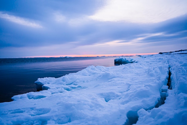 Deriva de gelo no mar de Okhotsk Hokkaido