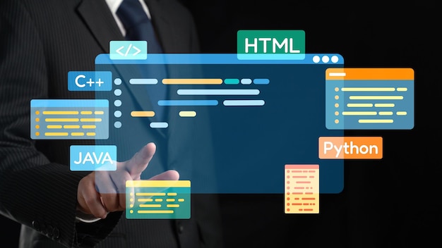 Desarrollador de software trabaja con superposiciones de codificación de lenguajes de programación EIDE
