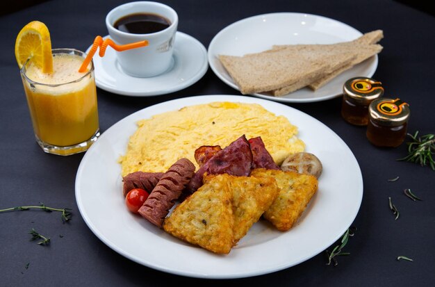 Foto desayuno inglés