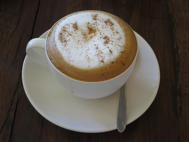 desayuno en la mañana con café caliente