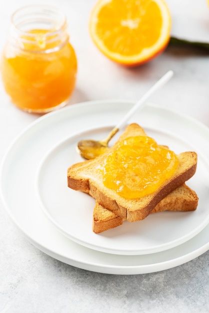 Desayuno tradicional italiano