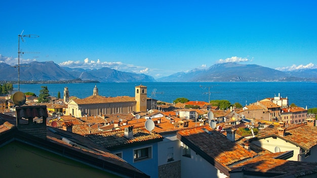 Desenzano del Garda en el lago de Garda