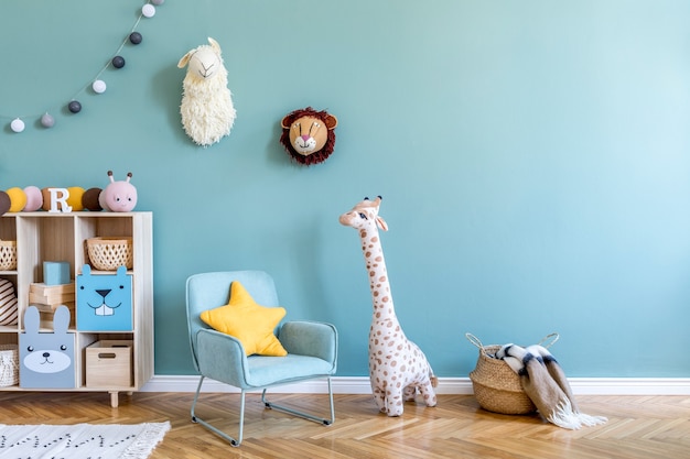 Design de interiores de quarto infantil elegante com brinquedos, móveis e acessórios Copie o modelo de espaço