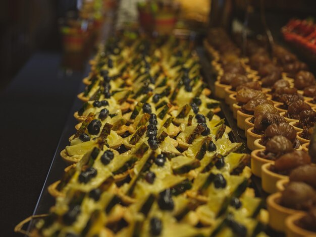 Desserts am Buffet in einem Restaurant