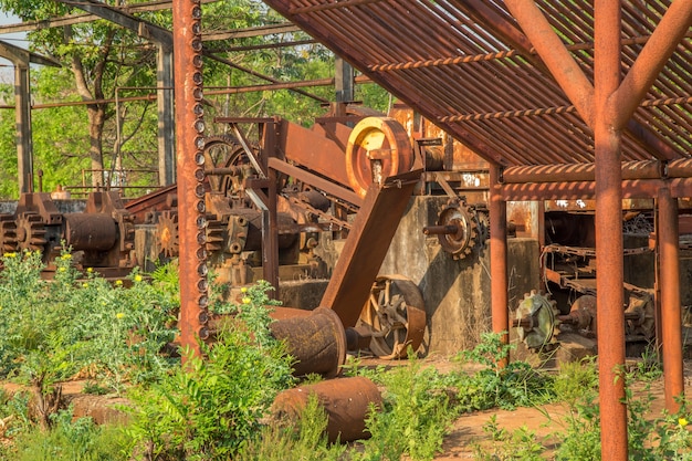 Destilería abandonada