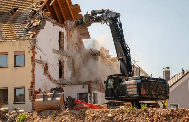 Foto destruição de casa residencial
