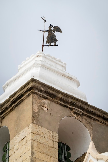 Detail auf dem Glockenturm der Kirche von Rosario