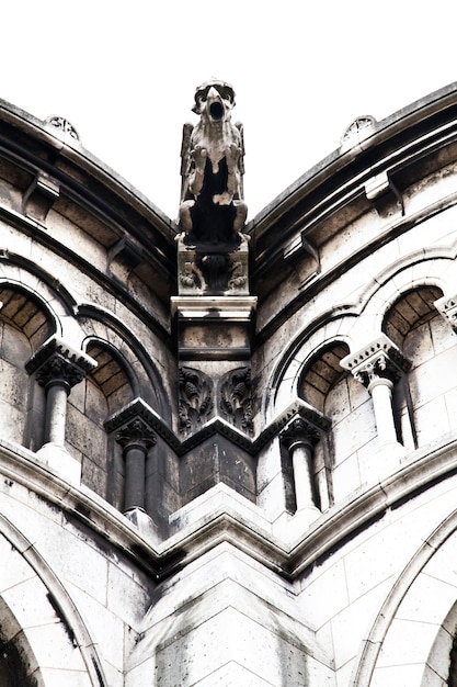 Detail der Basilika des Heiligen Herzens von Paris, allgemein bekannt als Basilika Sacré-Cœur, gewidmet dem Heiligen Herzen Jesu, in Paris, Frankreich