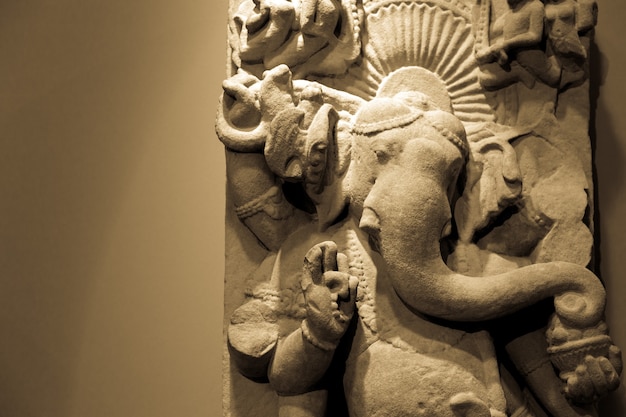 Detail der Ganesha-Statue, Nordindien, 7.-8. Jh. n. Chr., Sandstein