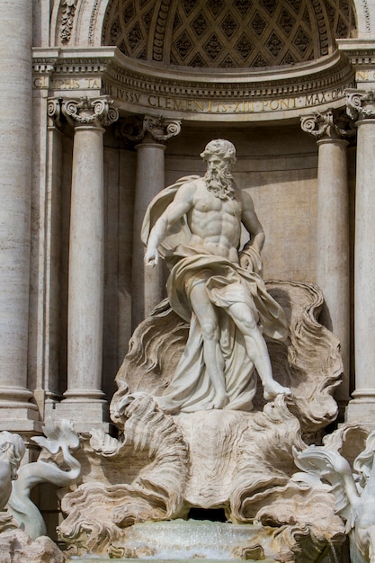 Detalhe da fonte de Trevi em Roma, Itália