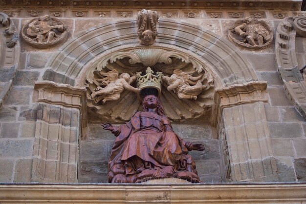 Detalhe de uma fachada lateral da Catedral de Astorga