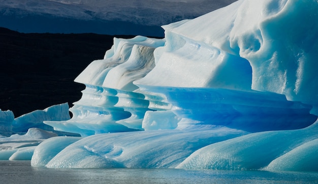 Detalhe de uma geleira da Geleira Perito Moreno na Argentina