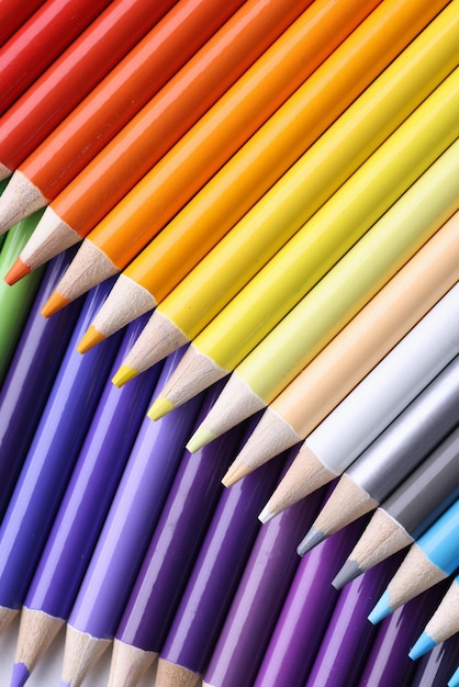 Detalhe do conjunto de lápis de cor para desenho