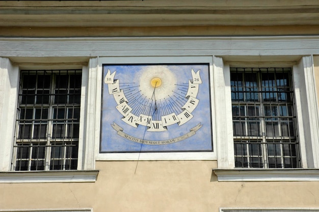 Detalhe do mostrador solar da Catedral de São Nicolau Ljubljana Eslovênia